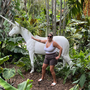 Meet your Posher, Taylor